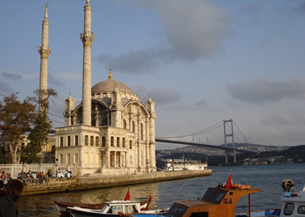 Tarihi cami ibadete açılıyor