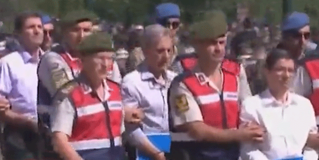 Tarihi dava başlıyor! En önde o getirildi...