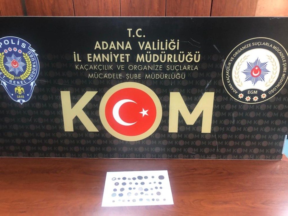Tarihi eserleri satamadan yakalandılar 