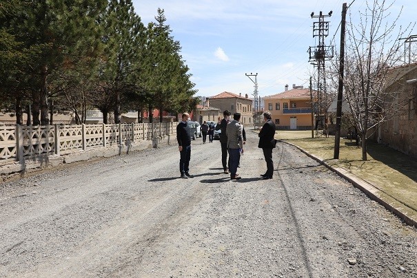 Tarihi Güzelköy mahallesinde altyapı ve üst yapı çalışmaları başladı 