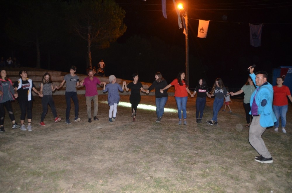 Tarihi Karadede Panayırı renkli görüntülerle başladı 