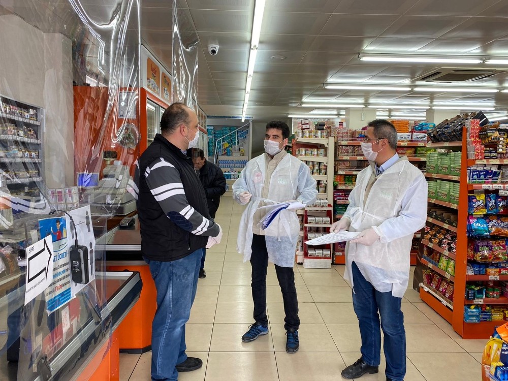Tarihi kentte marketlerin denetimi sürüyor 
