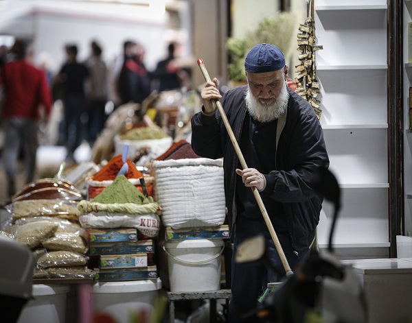 Tarihi Maraş Çarşısı eski günlerine dönüyor