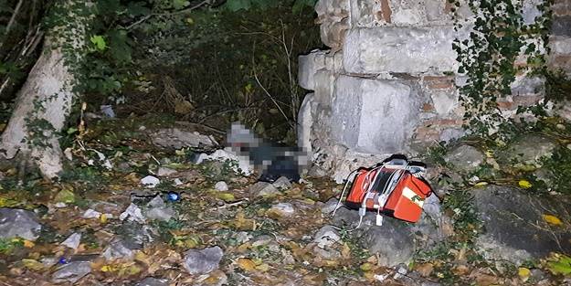 Tarihi surlarda ceset bulundu
