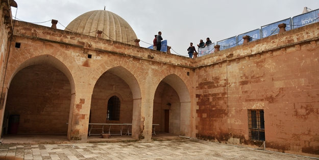 Tarihi yapılar, akrobatik gösterilere sahne olacak