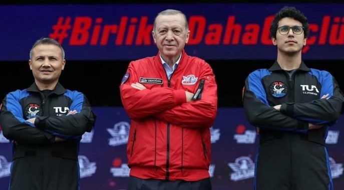 Tarihi yolculukta geri sayım başladı! 'Göğsümde iki bayrak olacak'