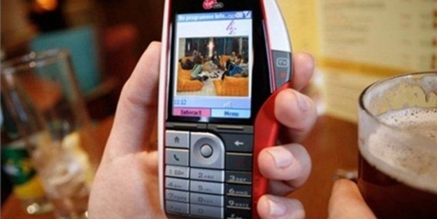 Tarihin en berbat tasarıma sahip 9 telefonu