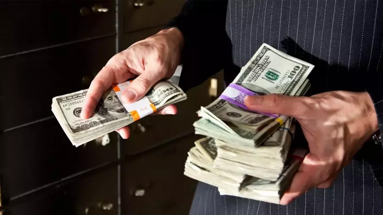 Tarihteki en büyük ceza geliyor! Dev bankaya kara para aklama cezası