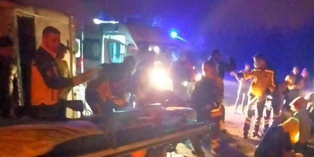 Tarım işçilerini taşıyan araç devrildi! Çok sayıda yaralı var