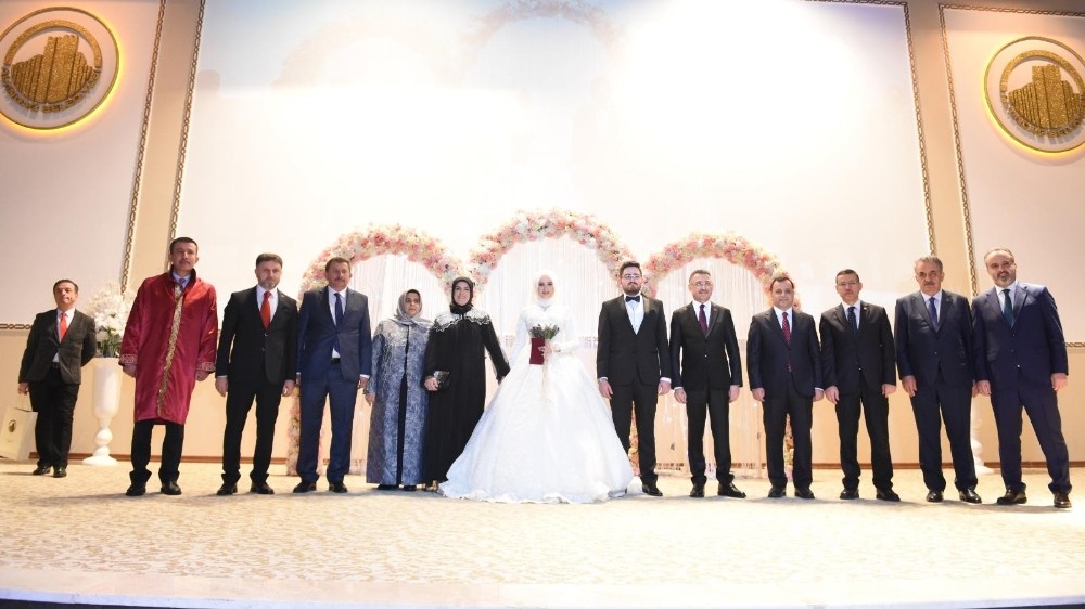 Tarım Kredi Kooperatifleri Genel Müdürü Fahrettin Poyraz’ın mutlu günü 