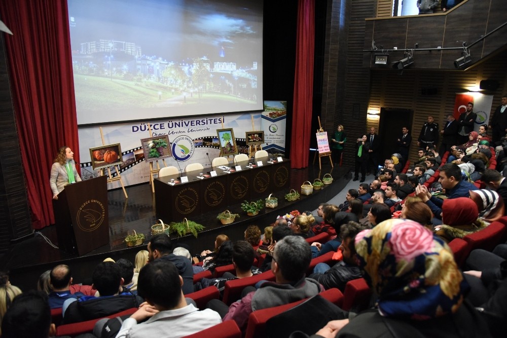 Tarım Paneli’nde çiftçilerle akademisyenler bir araya geldi 