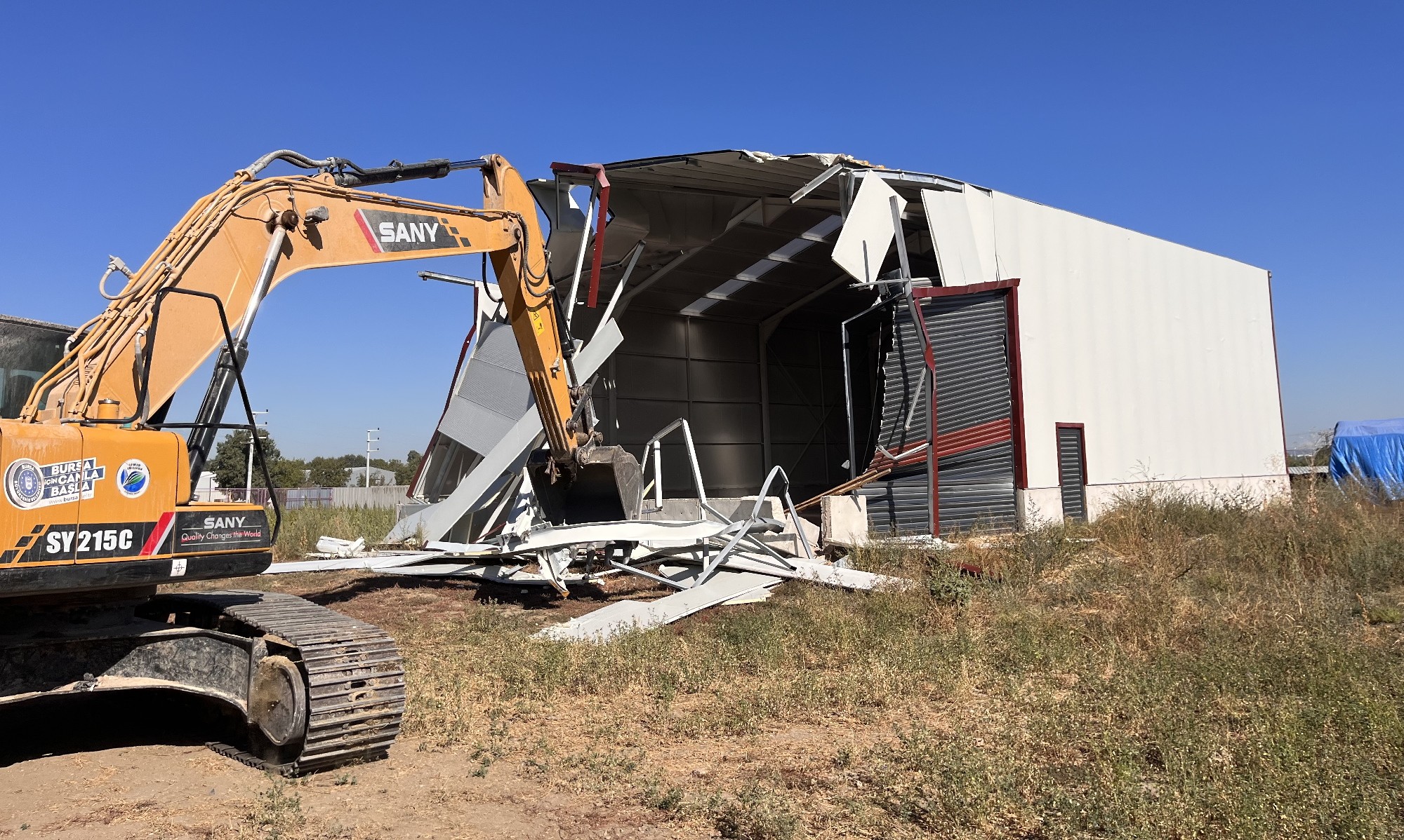 Tarım toprağında kaçak yapıya geçit yok