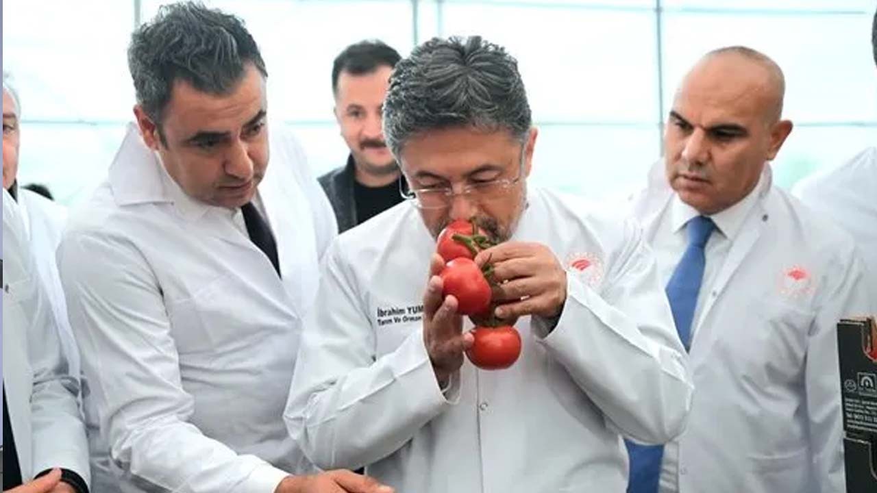 Tarım ve Orman Bakanı Yumaklı'dan Türkiye'de yatırım müjdesi: Hedef açıklandı!