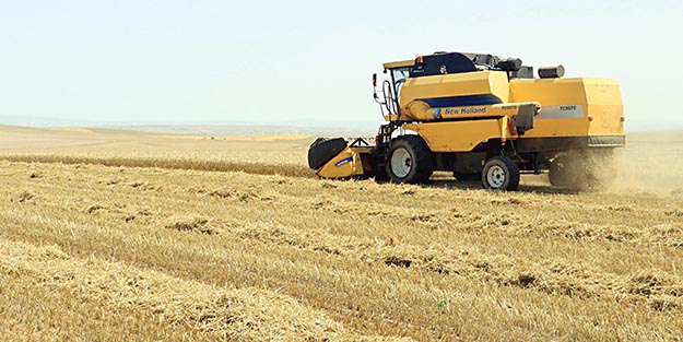 “Tarlada biçerdöverler boşa dönüyor”