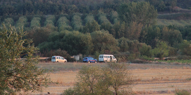 Tarlada kahreden manzara! 10 yaşındaki çocuk ölü bulundu