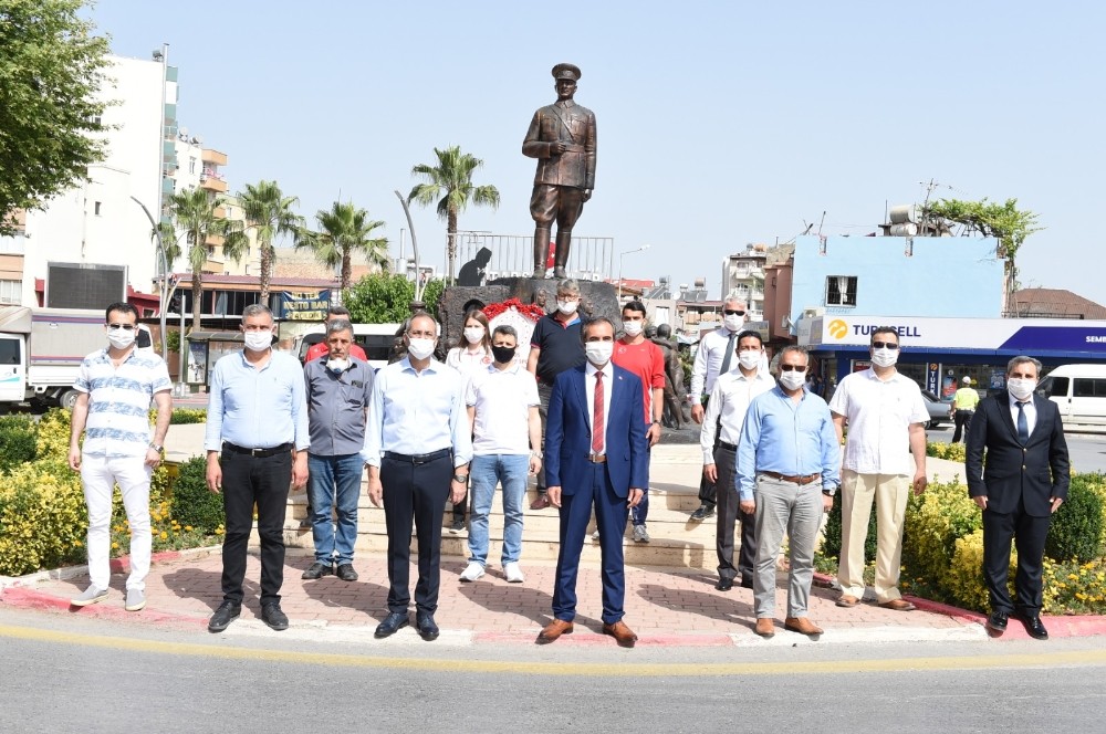 Tarsus’ta, 19 Mayıs, Covid-19 tedbirleri altında kutlandı 