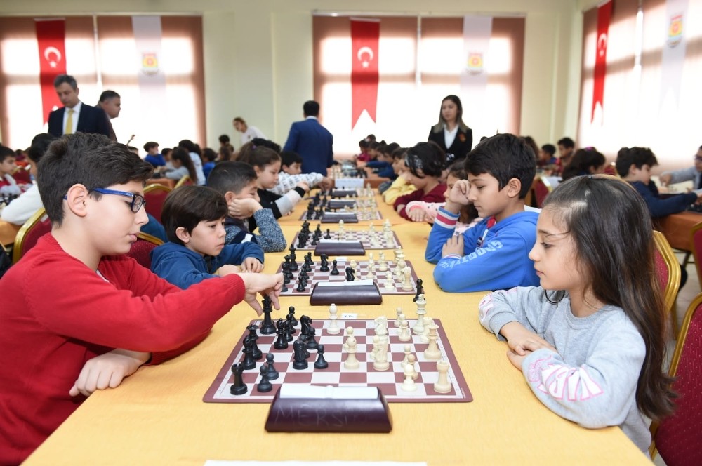 Tarsus’ta kurtuluş etkinlikleri sürüyor 