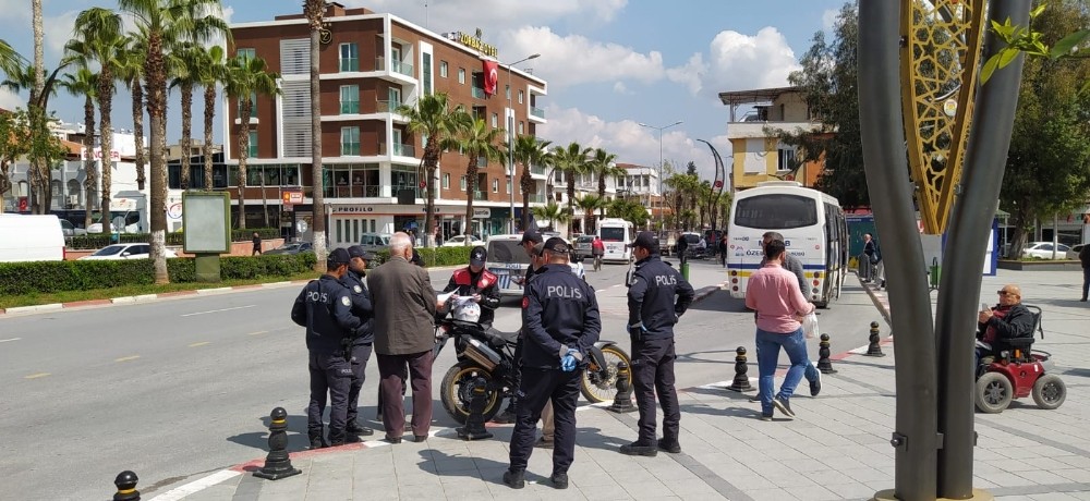 Tarsus’ta yasağı delen yaşlılara 392 lira ceza 