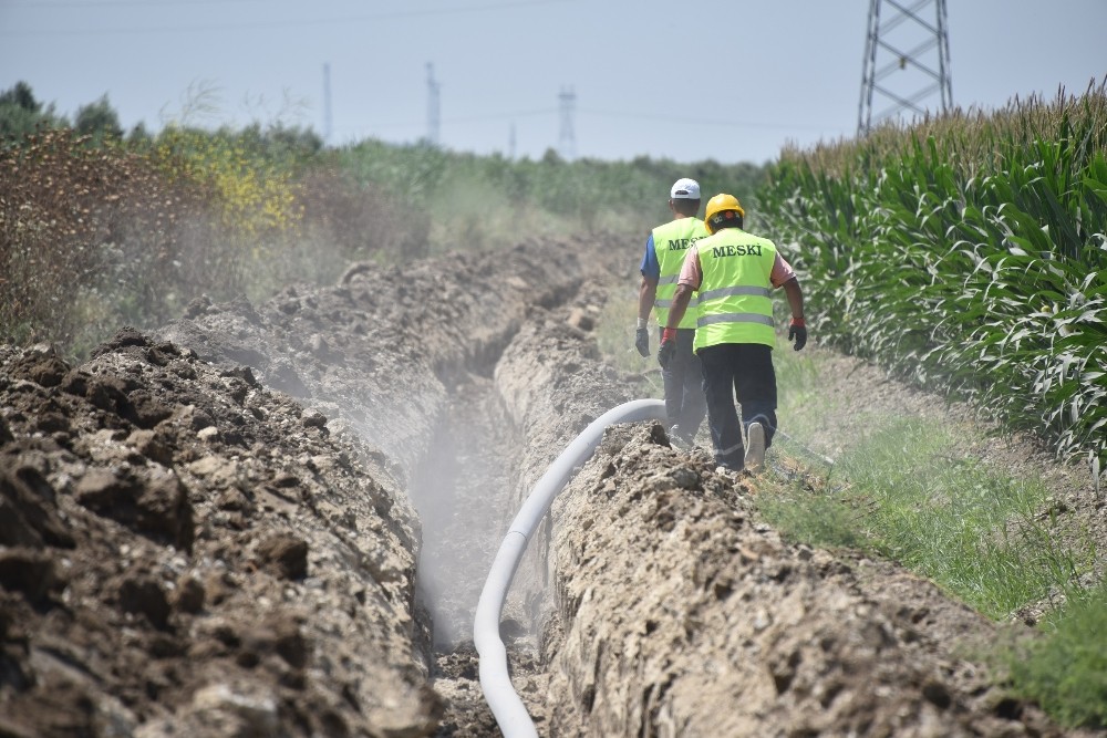 Tarsus’un ova mahalleleri artezyen suyundan kurtulacak 