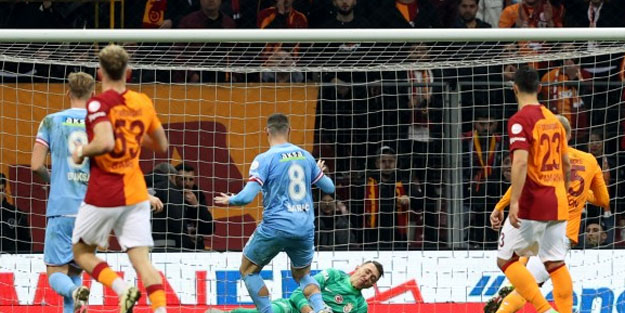 Tartışılan pozisyonlara spor yorumcuları ne dedi?