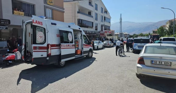 Tartışmada kan aktı: 1 kişi öldü, 1 kişi yaralandı!