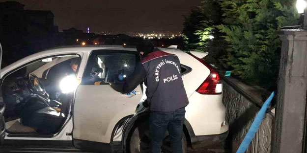 Tartıştığı doktorun aracını kurşunladı