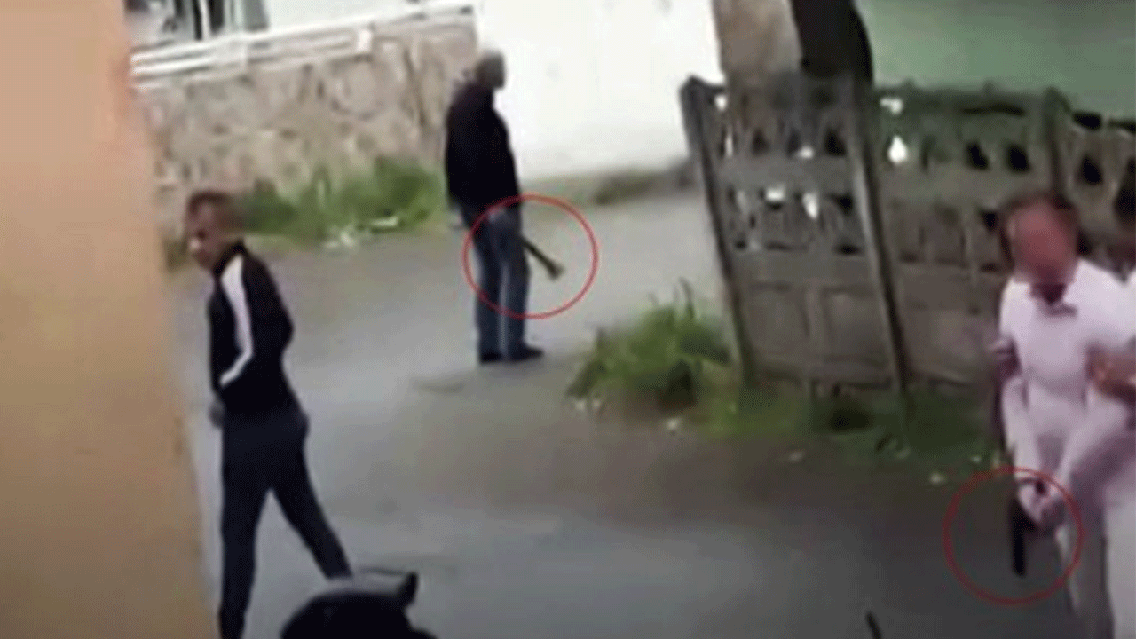 Tartıştığı emekli polisin kapısına dayanan çocuk hayatının şokunu yaşadı!