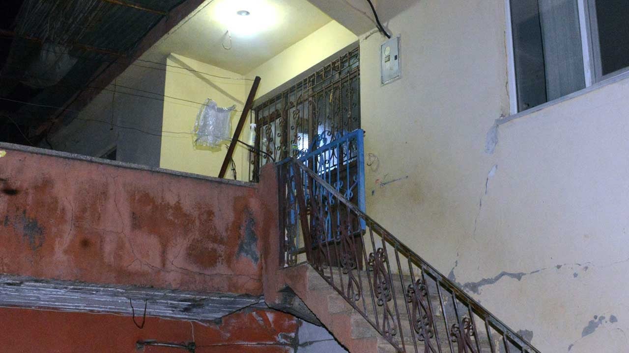 Tartıştığı karısını tabancayla başından vurup, öldürdü