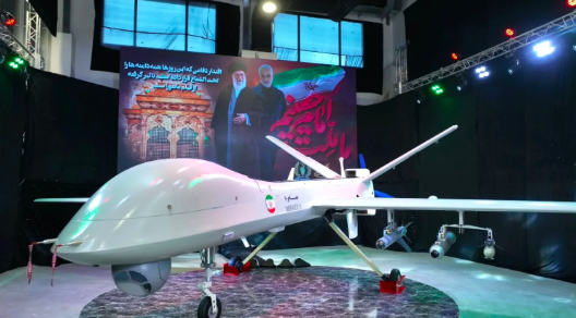 Tasarımında Türk İHA'sını örnek almışlar! İran İHA’sını tanıttı