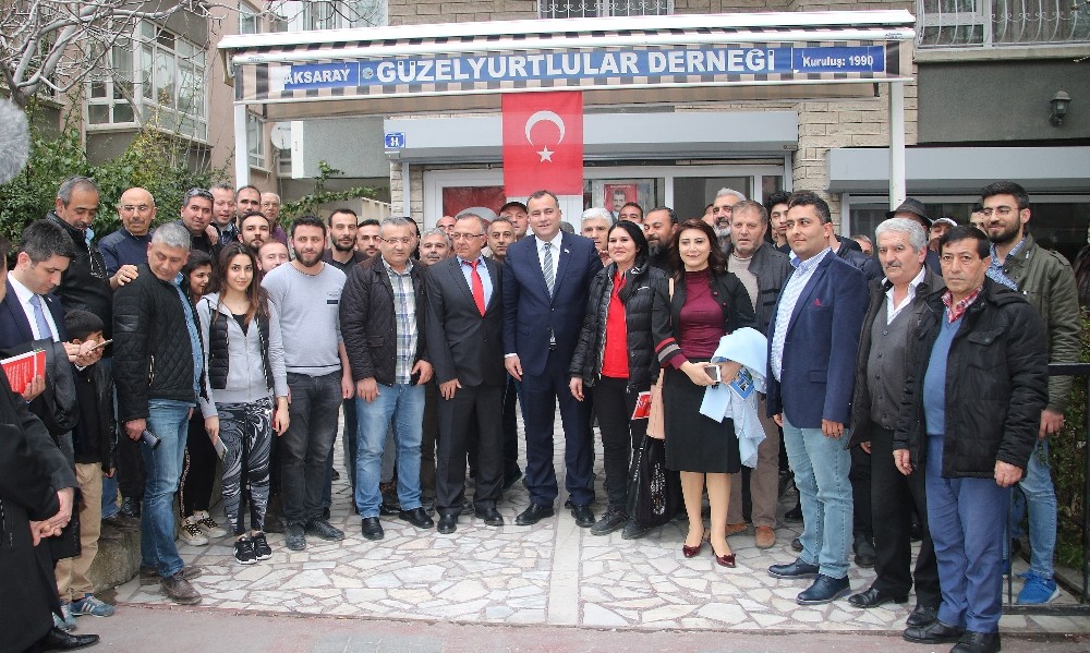 Taşdelen halkla kucaklaşıyor 