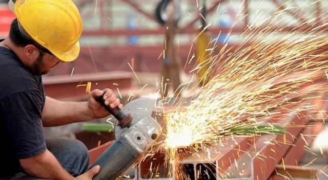 Taşeron işçiler kadroya sonunda kavuştu