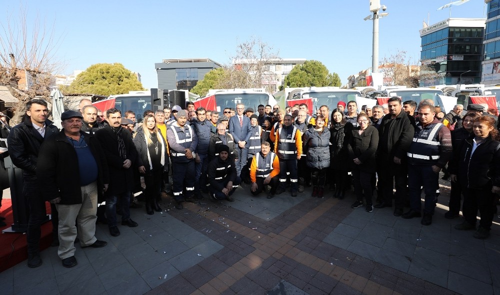 Taşerona bir yılda ödenen bedel ile belediye bünyesine 19 araç kazandırıldı 