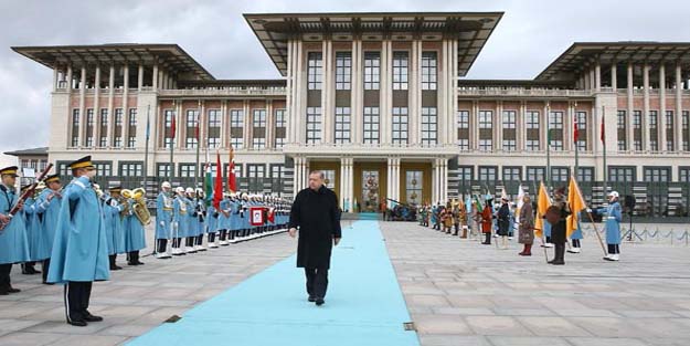Taşerona fiilen son veren ilk kurum Cumhurbaşkanlığı