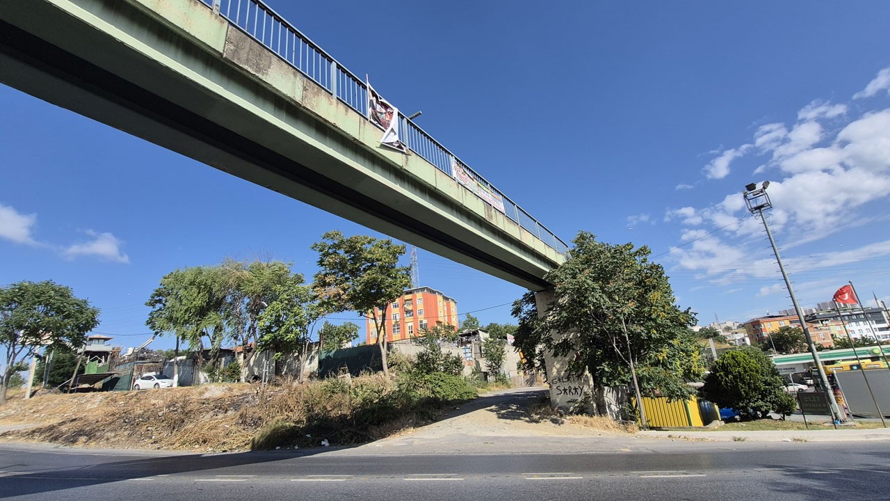 Taşıyıcıları çürüdü, betonları dökülüyor! Bu köprü alarm veriyor