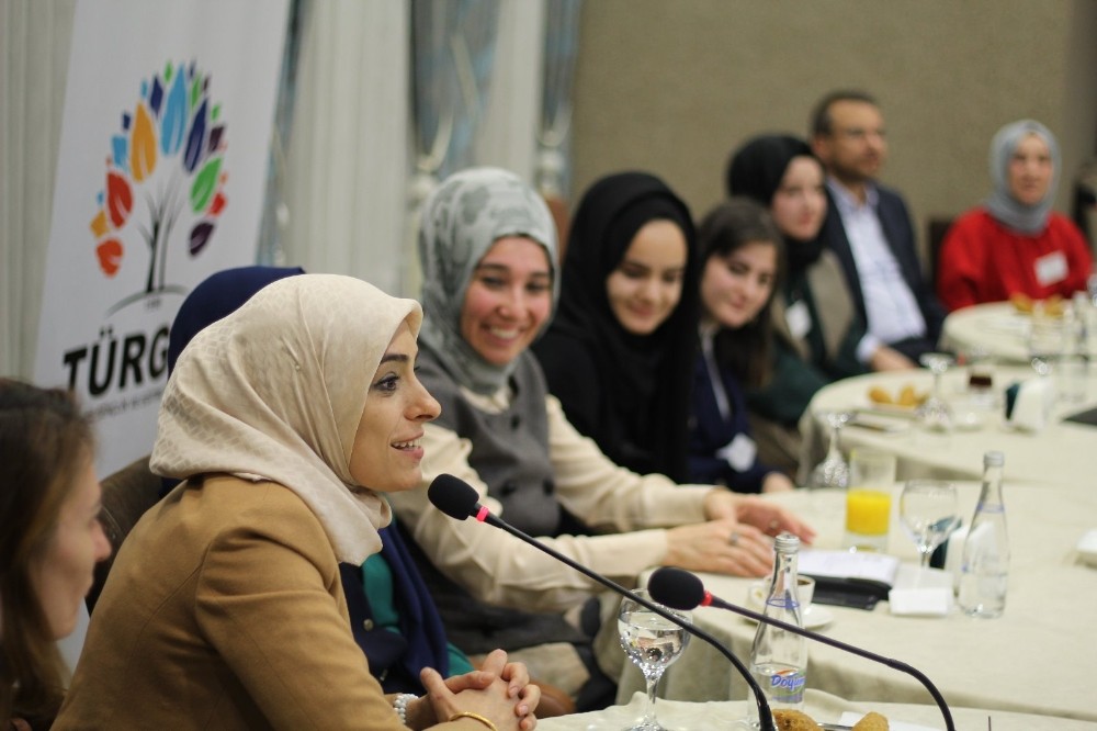 Taşkesenlioğlu, tecrübelerini paylaştı 