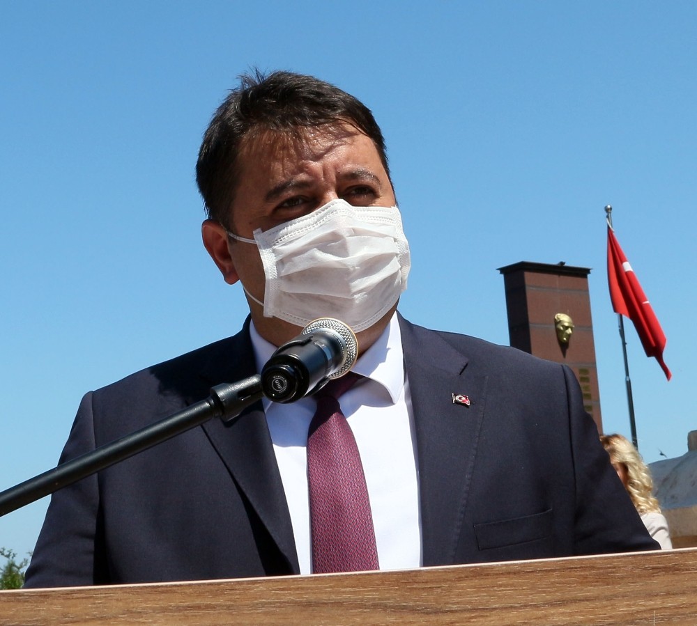 Taşkömürünü bulan Uzunmehmet anıldı 