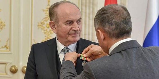 Kadir Topbaş'a o ülkeden 'devlet madalyası'