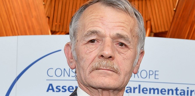 Tatarlar baskı altında