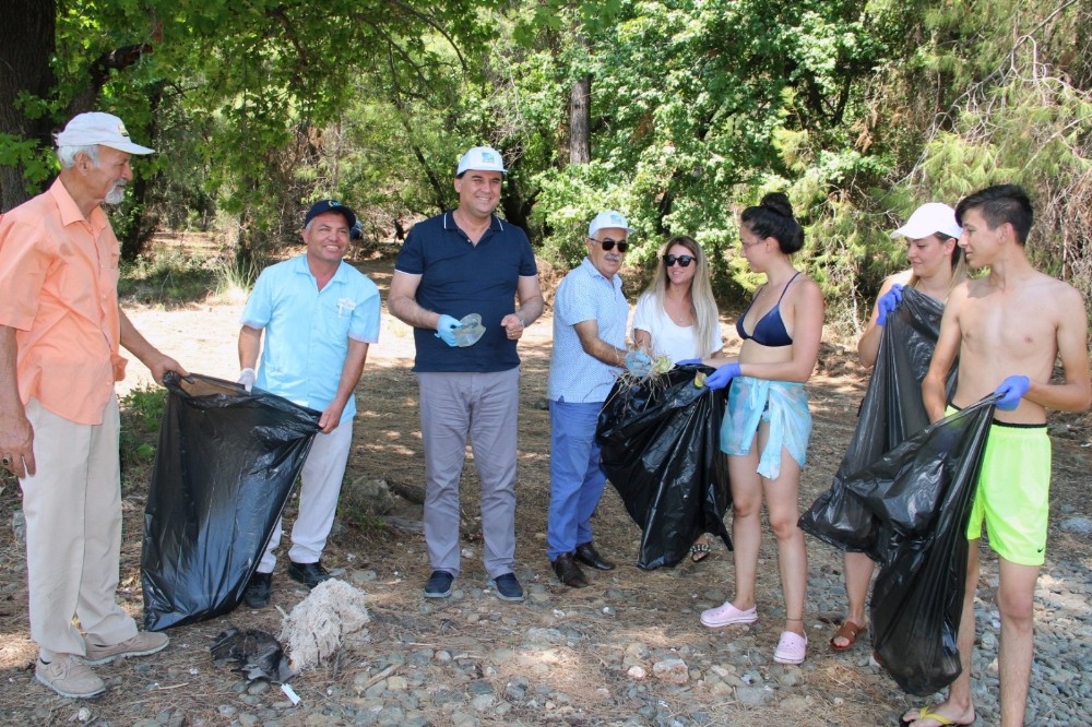 Tatil cennetinden 4,5 ton çöp çıktı 