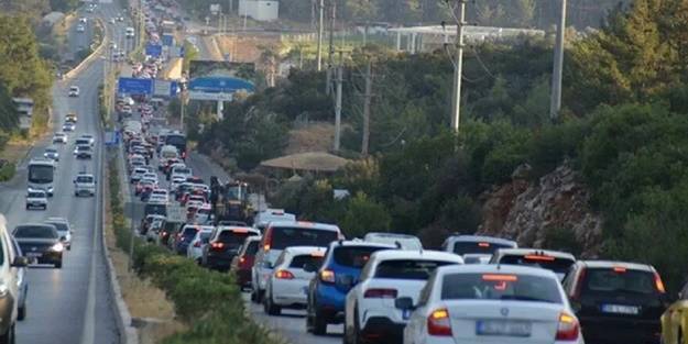 Tatilciler akın etti! Bayramda nüfusun 1 milyona ulaşması bekleniyor