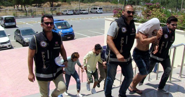 Tatilde insanları zehirleyemediler