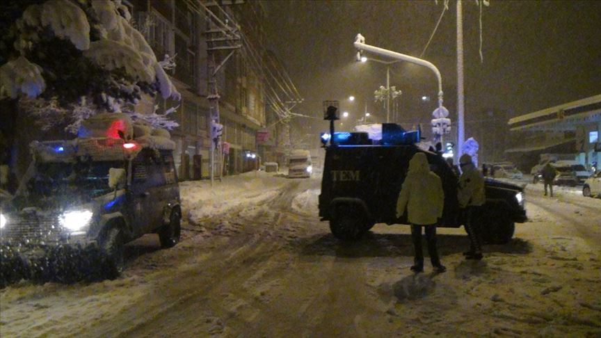 Tatvan-Van ve Tatvan-Bitlis karayolu ulaşıma kapatıldı