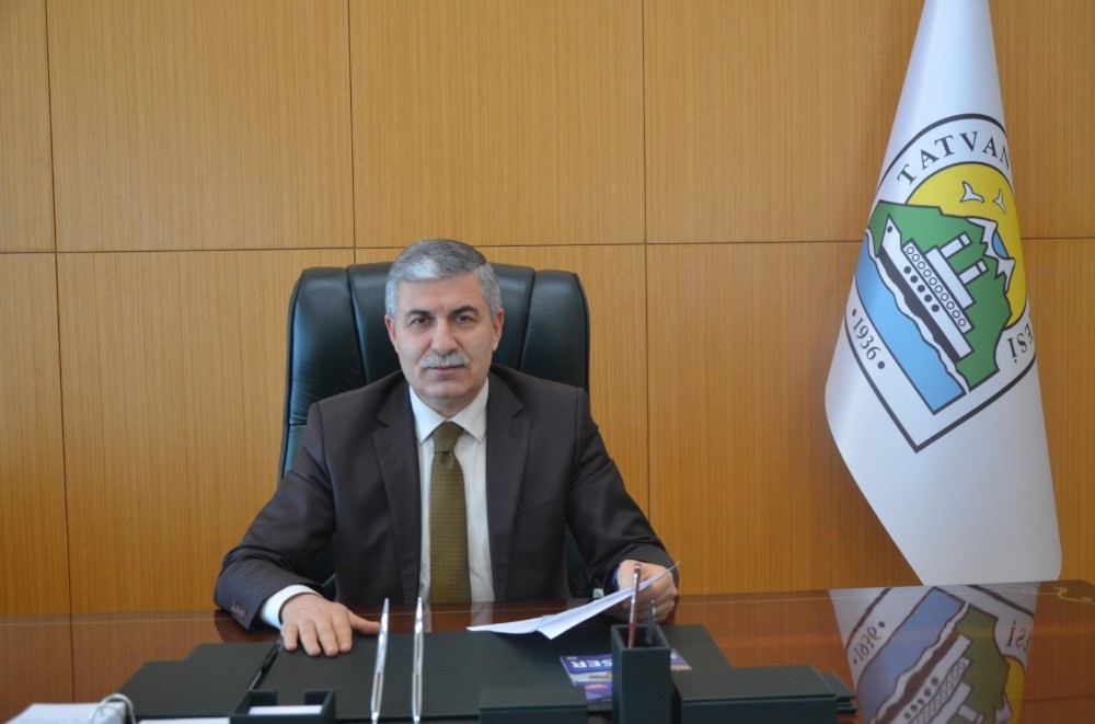 Tatvan’da afetten çıkarılan alanlar 25 yıl sonra imara açıldı 