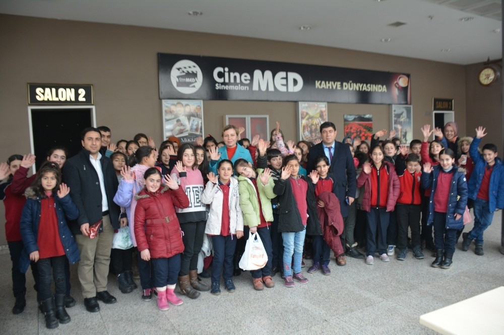 Tatvan’da öğrencilerine yönelik sinema etkinliği düzenlendi 