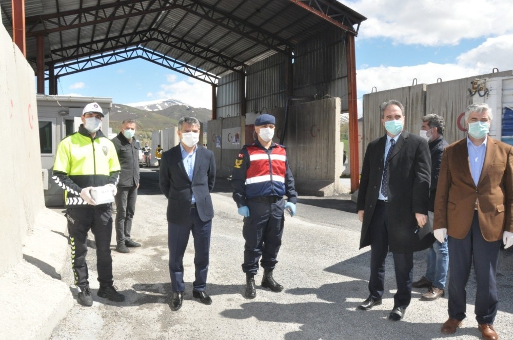 Tatvan’da Trafik Haftası etkinlikleri 