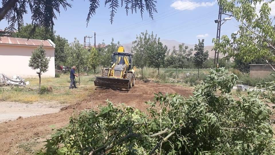 Tatvan’da yeni sondaj kuyusu çalışmaları başladı 