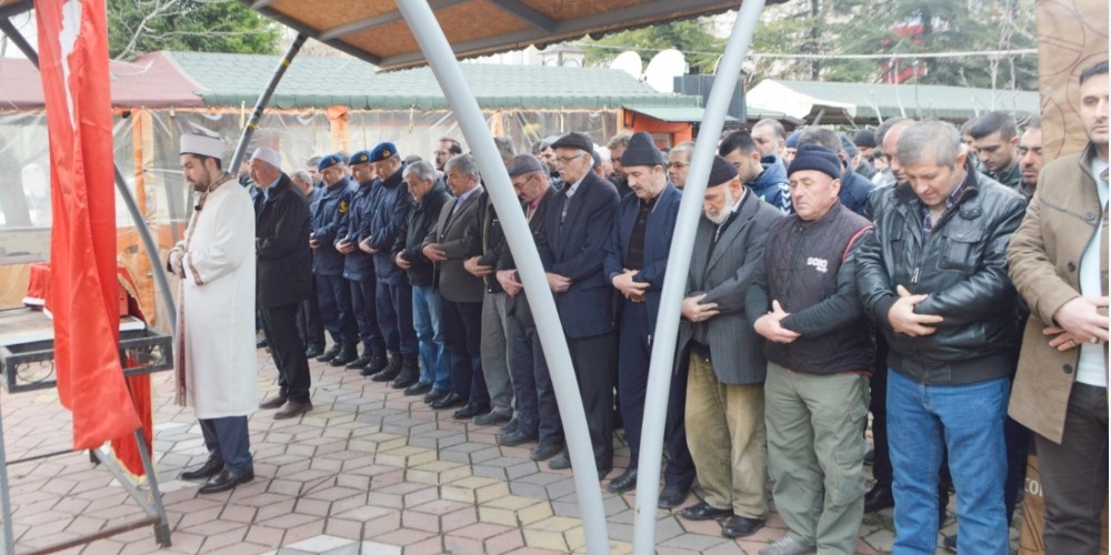 Tavşanlı’da gıyabi cenaze namazı 