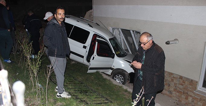 Tavşanlı'da trafik kazası: 1 yaralı