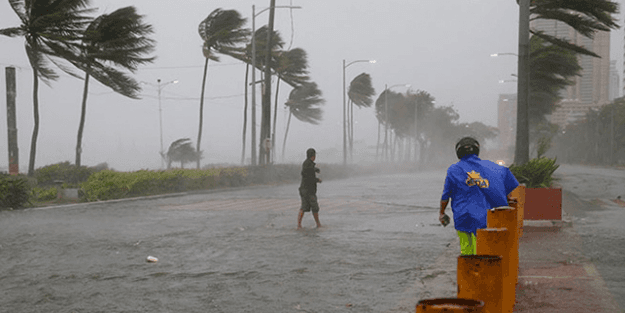Tayfun karaya çıktı, tam 77 binden kişi tahliye edildi!