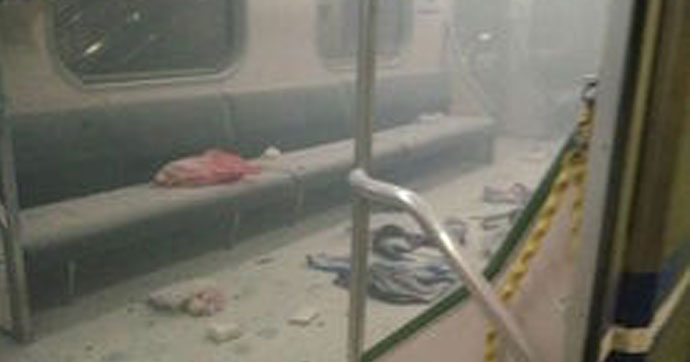 Tayvan'da banliyö trenini uçurdular!